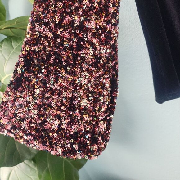 Sugarlips NWOT Michelle velvet and sequined pop sleeves mock neck blouse - Picture 8 of 16